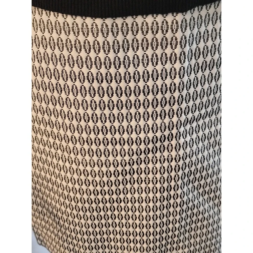 Ann Taylor Black White Geometric Oval Print Pencil Skirt Size‎ 4 Business Office